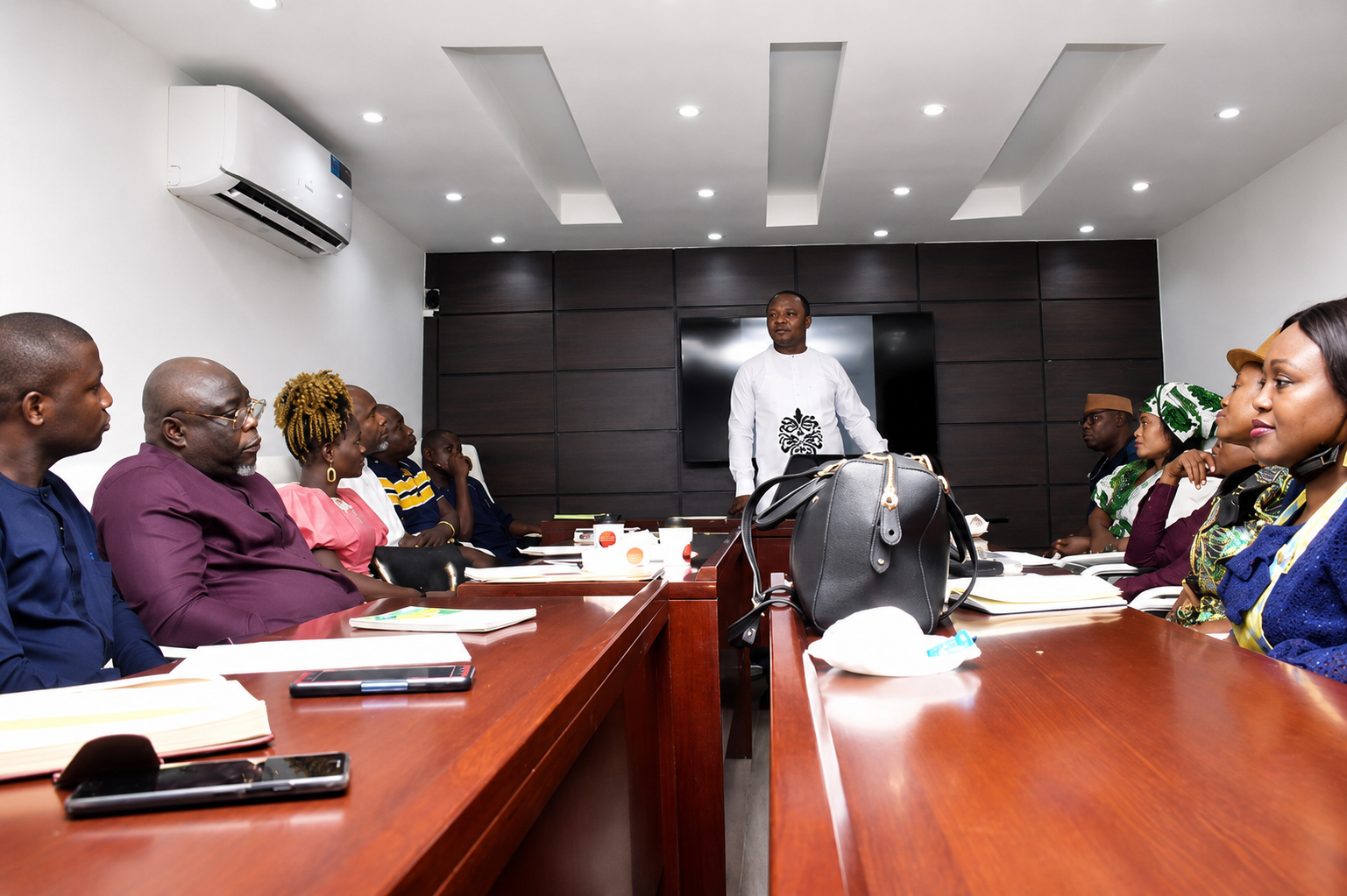 African entrepreneurs collaborating